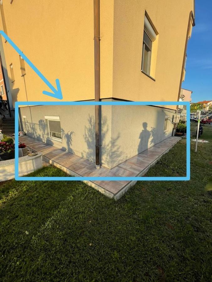 Moderne Souterrainwohnung Crikvenica Luaran gambar