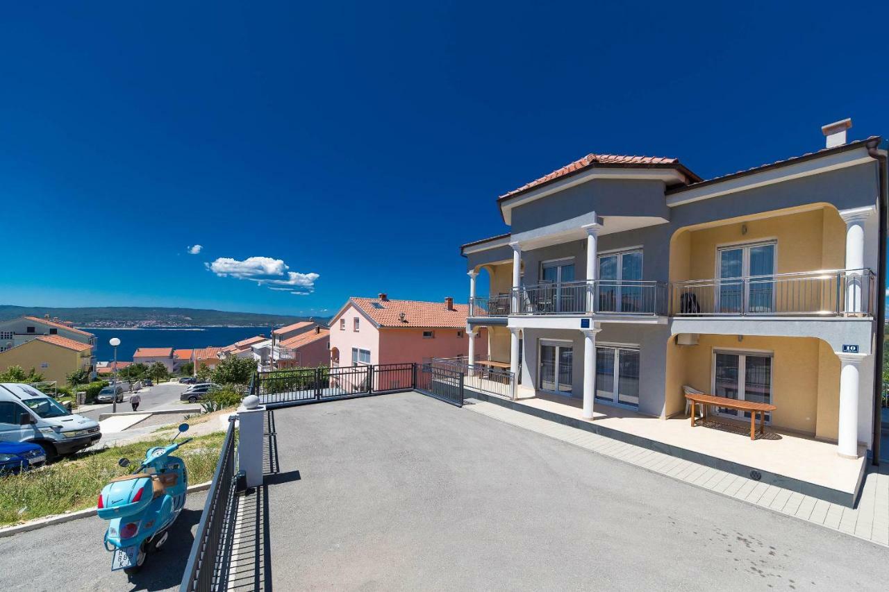 Moderne Souterrainwohnung Crikvenica Luaran gambar