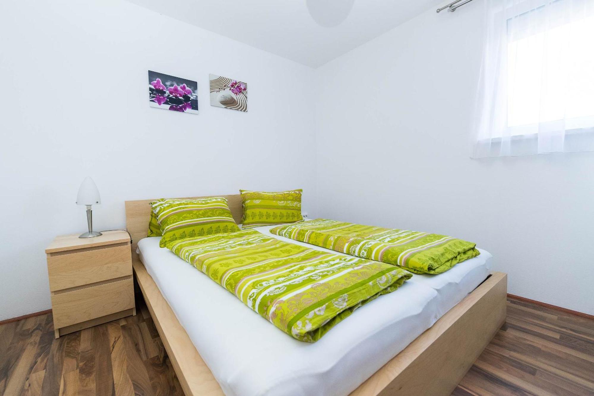 Moderne Souterrainwohnung Crikvenica Luaran gambar